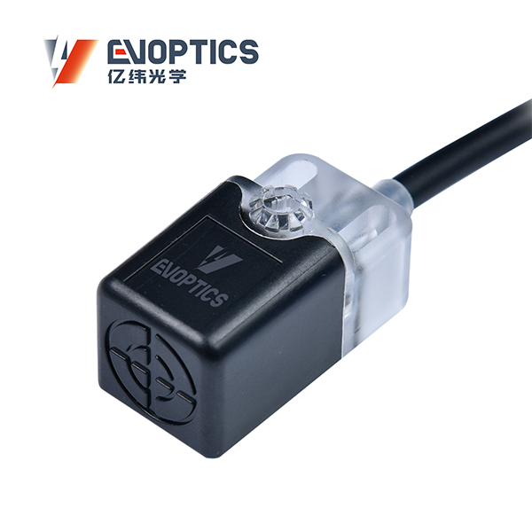 方型电感式接近传感器